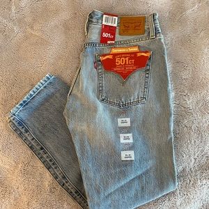 NWT LEVI JEANS